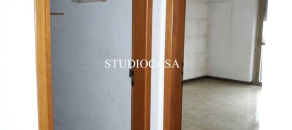 2 bedrooms Apartment in Recale, Italy No. 92769 11