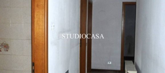 2 bedrooms Apartment in Recale, Italy No. 92769 5