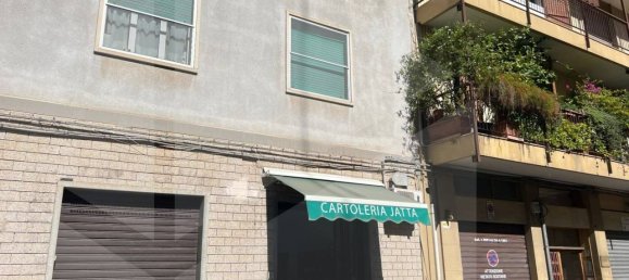 1-salle Propriété commerciale à Bari, Italy No. 329968 13