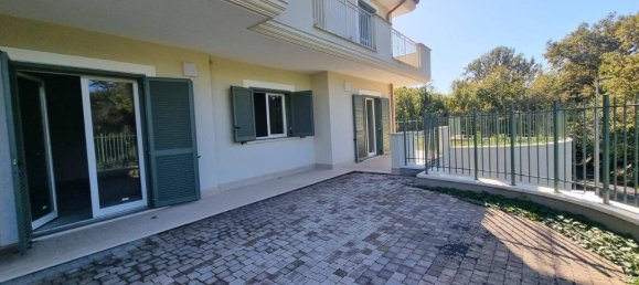 3 rooms Apartment in Zagarolo, Italy No. 178128 5