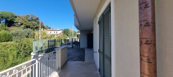3 rooms Apartment in Zagarolo, Italy No. 178128 18