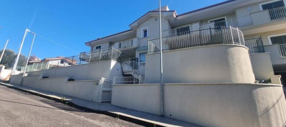 3 rooms Apartment in Zagarolo, Italy No. 178128 2