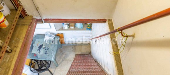  مرآب في Rome, Italy 21متر مربع رقم 282022 4