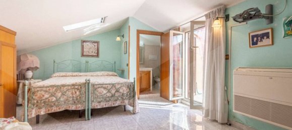 12-Zimmer Haus in Ciampino, Italy, Nr. 31496 4