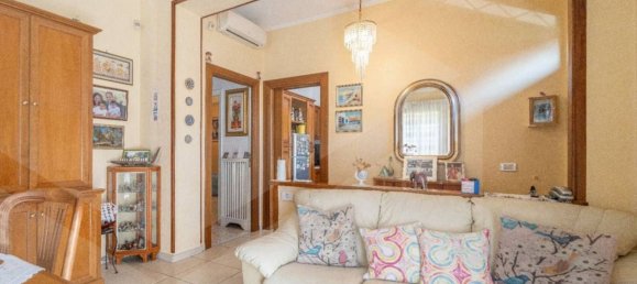 12-Zimmer Haus in Ciampino, Italy, Nr. 31496 5