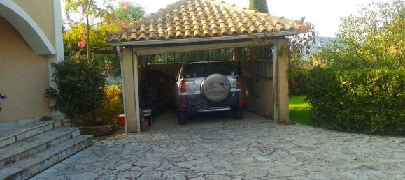 3 bedrooms Commercial property in Zakynthos, Greece No. 681 8