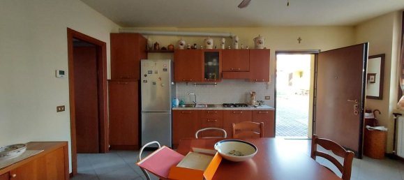 Apartamento de 2 habitaciónes en Arluno, Italy No. 161009 6