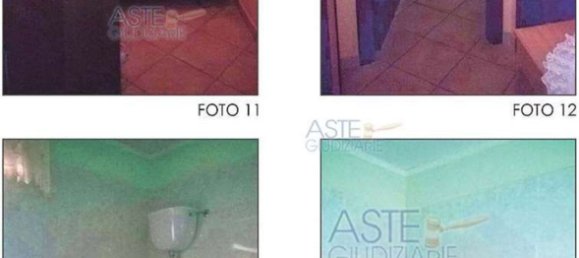 4 rooms Apartment in Casoria, Italy No. 13966 3