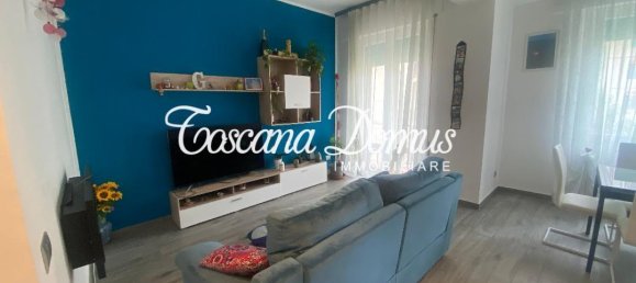 4 rooms Apartment in Siena, Italy No. 17618 3