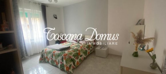 4 rooms Apartment in Siena, Italy No. 17618 13