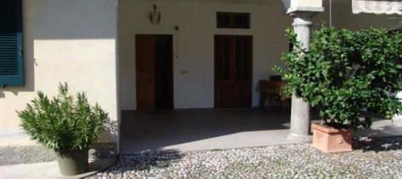 5 Schlafzimmer Wohnung in Cuvio, Italy, Nr. 253072 4