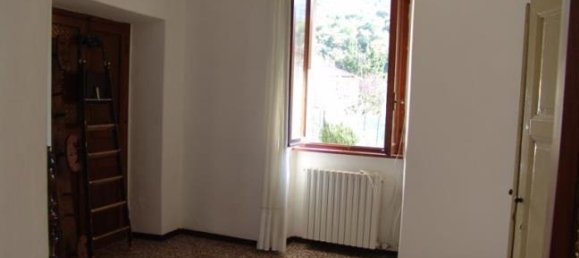 5 Schlafzimmer Wohnung in Cuvio, Italy, Nr. 253072 6