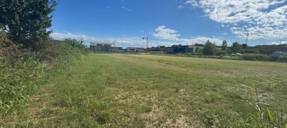 Terrain à Bardolino, Italy 3192m² No. 277396 3