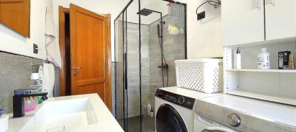 Apartamento de 4 habitaciónes en Valledoria, Italy No. 16378 11