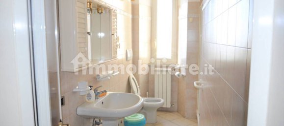 Дом с 3 спальнями в Ардеа, Италия № 32626 22