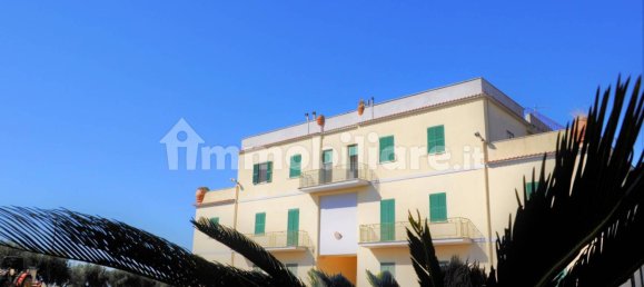 Дом с 3 спальнями в Ардеа, Италия № 32626 2