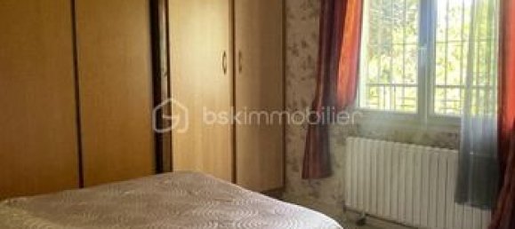 4 bedrooms House in Yonne, France No. 360409 6