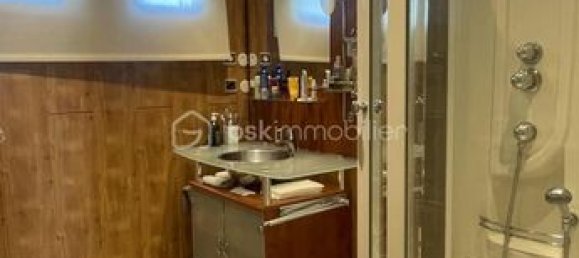 4 bedrooms House in Yonne, France No. 360409 8