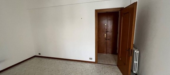 3-salle Penthouse à Genoa, Italy No. 112619 12