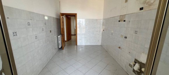 3-salle Penthouse à Genoa, Italy No. 112619 24