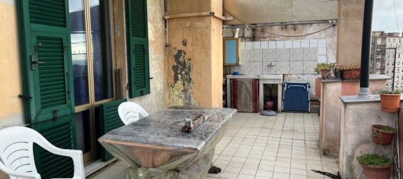 3-salle Penthouse à Genoa, Italy No. 112619 6