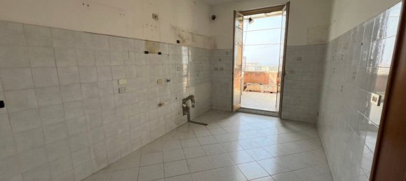 3-salle Penthouse à Genoa, Italy No. 112619 22