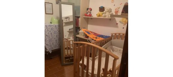 4 rooms House in Chiusi, Italy No. 252485 5