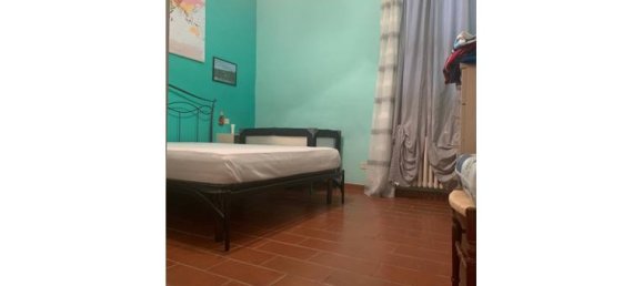 4 rooms House in Chiusi, Italy No. 252485 3