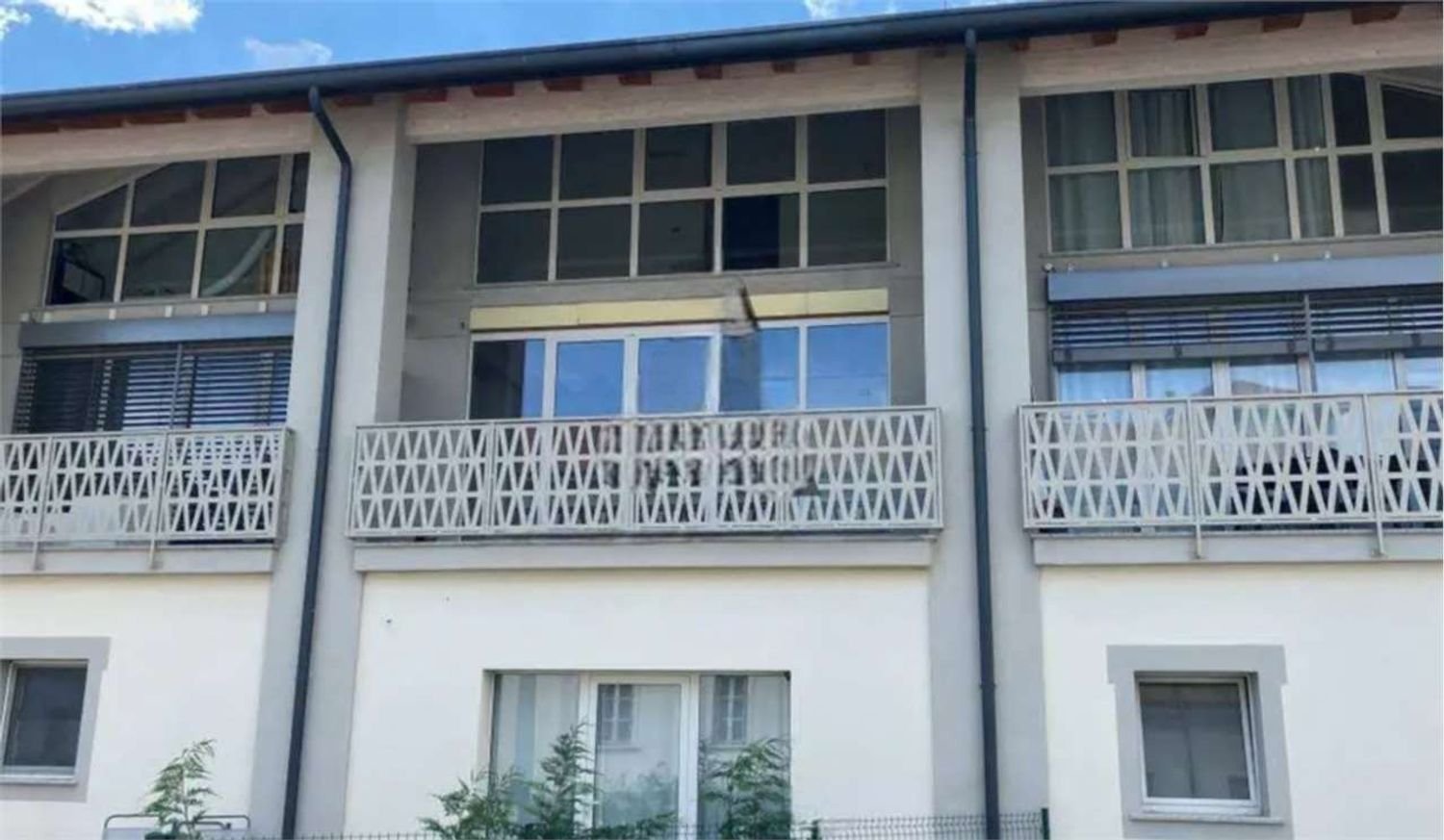 Apartamento de 5 habitaciónes en Carnate, Italy No. 313867