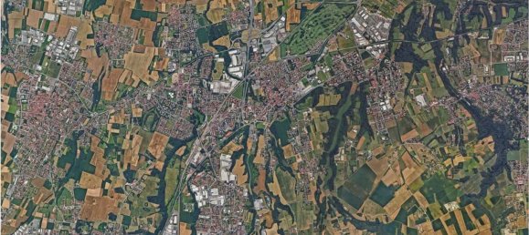 Apartamento de 5 habitaciónes en Carnate, Italy No. 313867 13