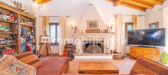 3 chambres Villa à Morlupo, Italy No. 143130 2