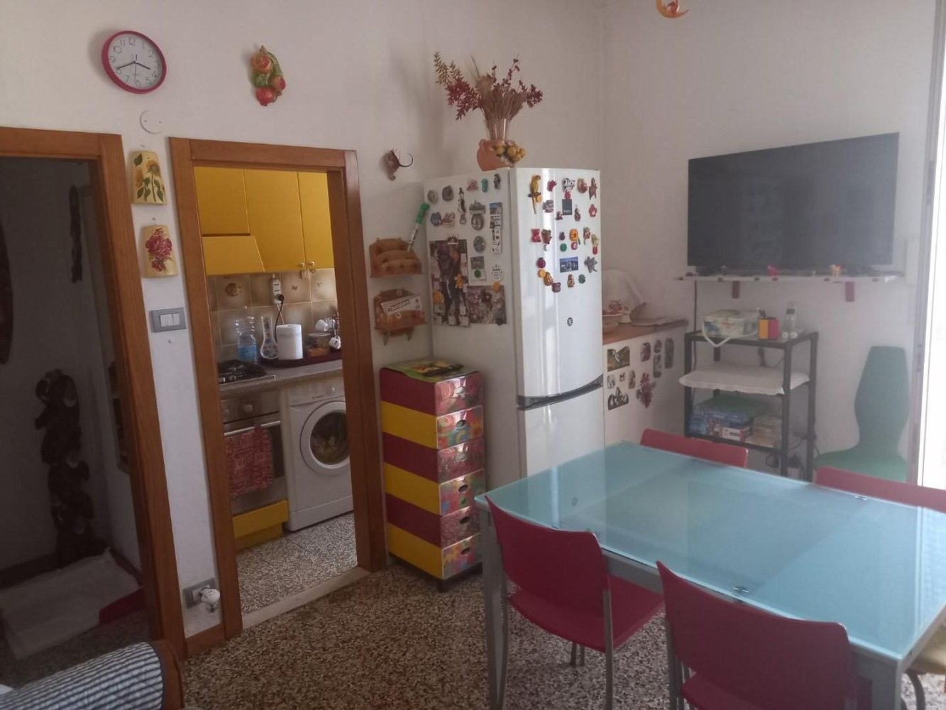 3 rooms Apartment in Poggibonsi, Italy No. 202389