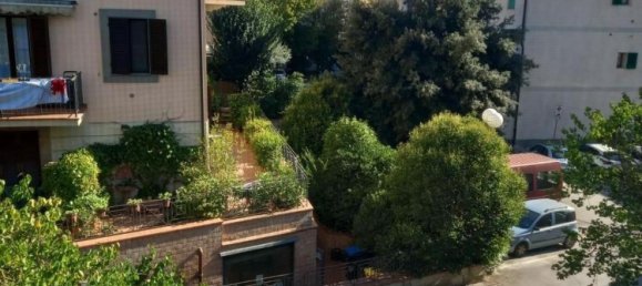 3 rooms Apartment in Poggibonsi, Italy No. 202389 38