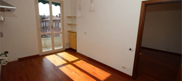 3 bedrooms Apartment in Sassuolo, Italy No. 324297 17