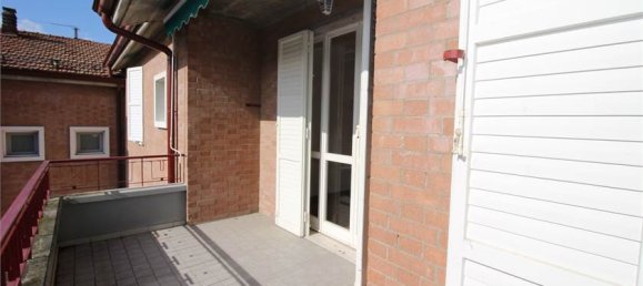 3 bedrooms Apartment in Sassuolo, Italy No. 324297 4