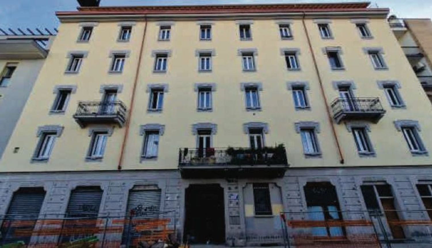 Studio in Milan, Italy No. 245415