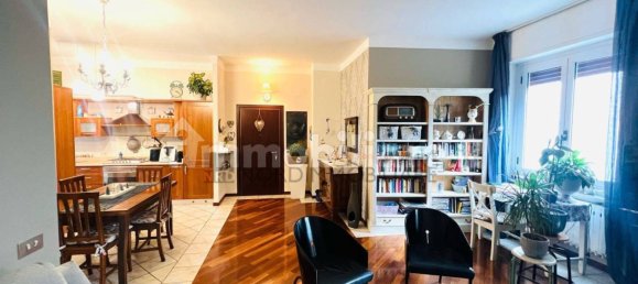 Apartamento de 3 dormitorios en Brescia, Italy No. 188846 16