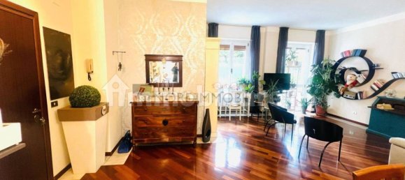 Apartamento de 3 dormitorios en Brescia, Italy No. 188846 27