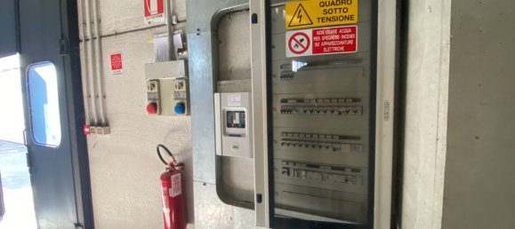  مستودع في Desio, Italy 1190متر مربع رقم 133837 2