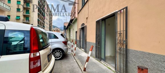 77m² Commercial property in Genoa, Italy No. 373513 9