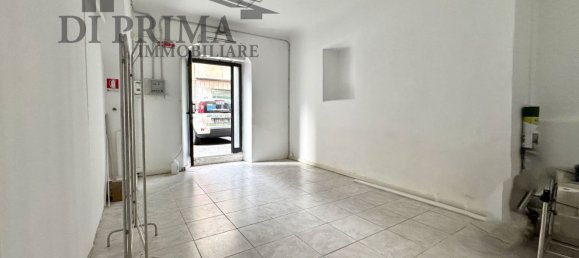 77m² Commercial property in Genoa, Italy No. 373513 4