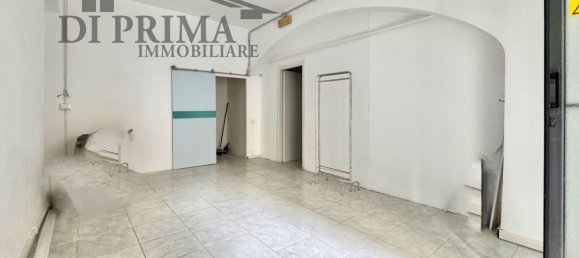 77m² Commercial property in Genoa, Italy No. 373513 8