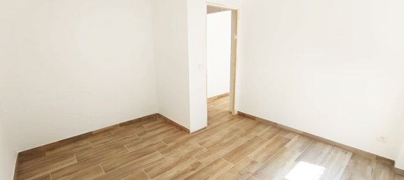 3 bedrooms Apartment in Valencia, Spain No. 151638 11