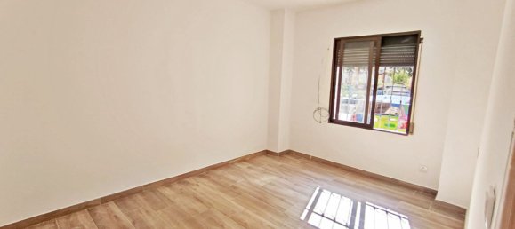 3 bedrooms Apartment in Valencia, Spain No. 151638 8