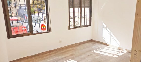 3 bedrooms Apartment in Valencia, Spain No. 151638 10