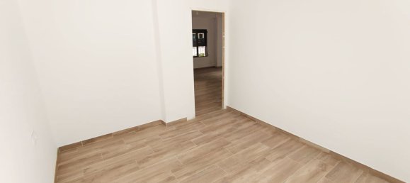 3 bedrooms Apartment in Valencia, Spain No. 151638 13