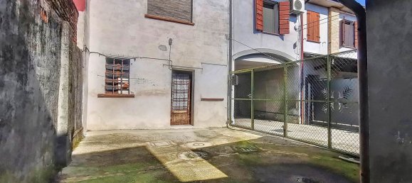 3-salle Maison à San Martino dall'Argine, Italy No. 5070 10