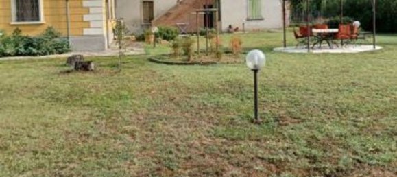 8 rooms Villa in Sabbioneta, Italy No. 132280 2