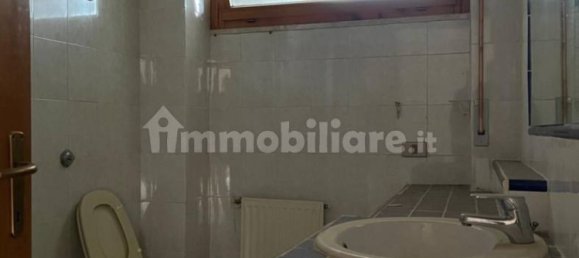 Квартира с 2 спальнями в Рим, Италия № 142752 14