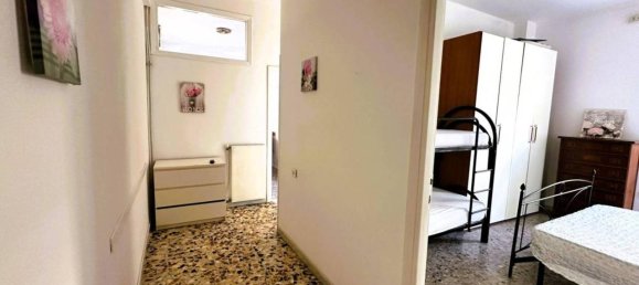 3-Zimmer Wohnung in Pomezia, Italy, Nr. 36089 21